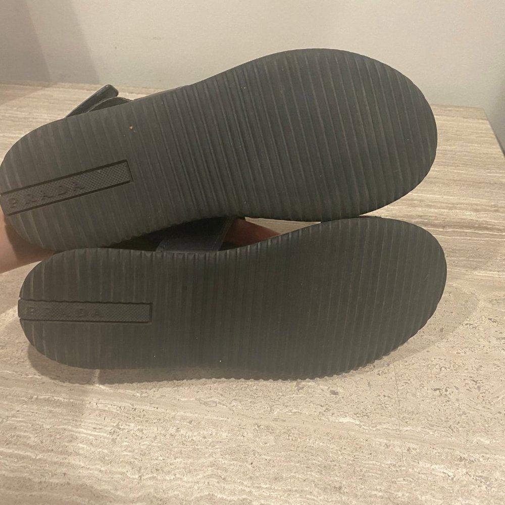 PRADA LEATHER SANDALS - Picture 6 of 6